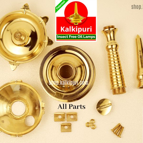 Nilavilakku Close up-Kalkipuri Products 1920x1280px